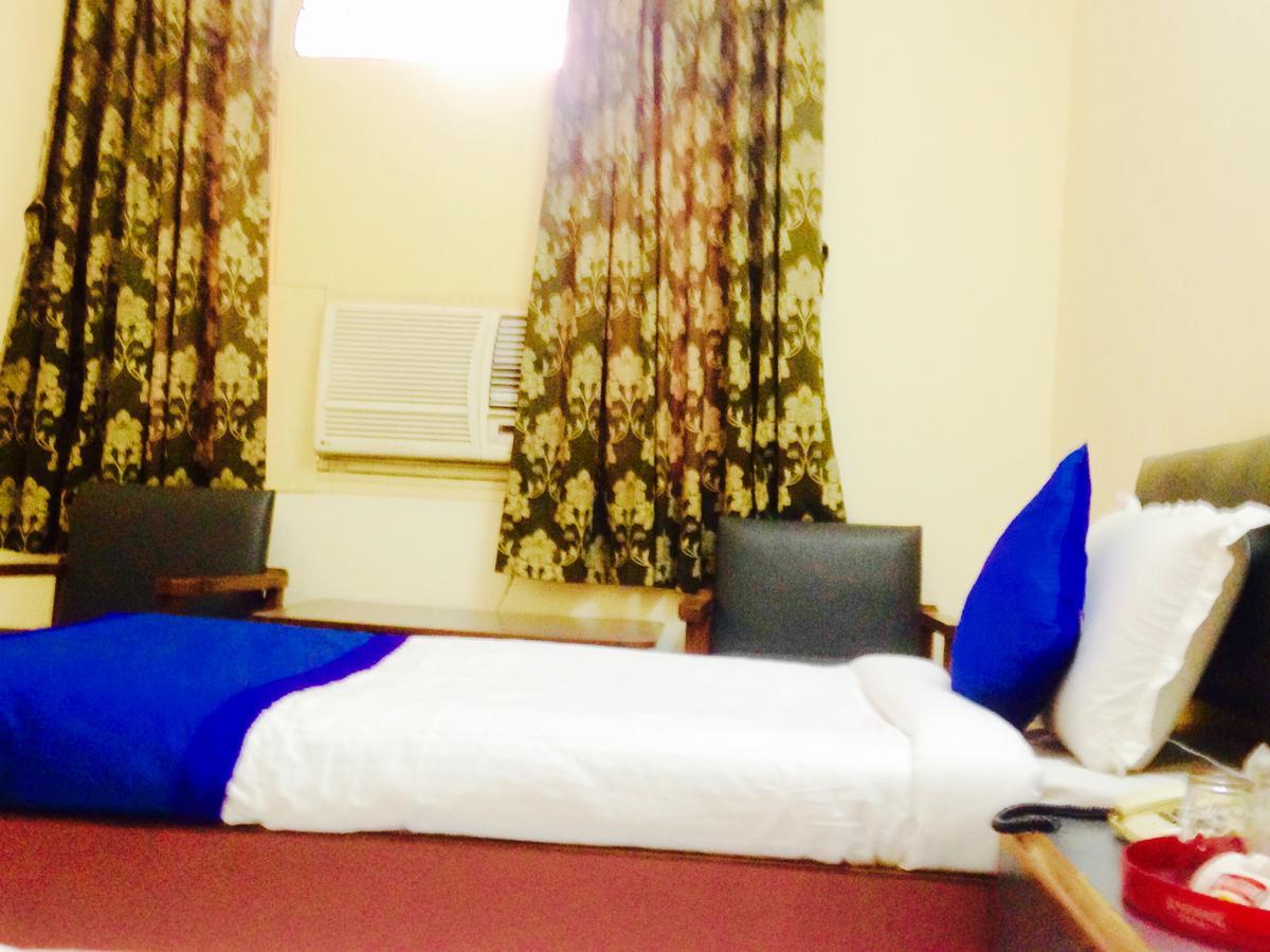 Ranjit Residency * Hyderabad