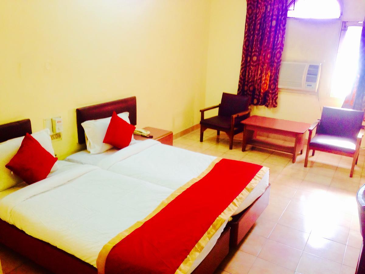 Lodge Ranjit Residency Hyderabad
