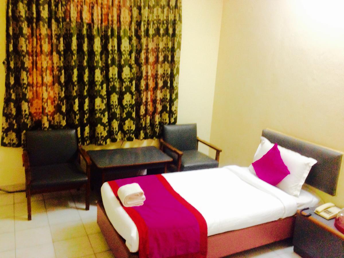 Lodge Ranjit Residency